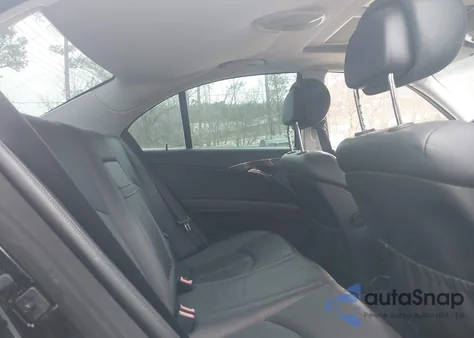 2007 Mercedes-Benz E 350 z USA, uszkodzony, nr VIN WDBUF56X37B061521